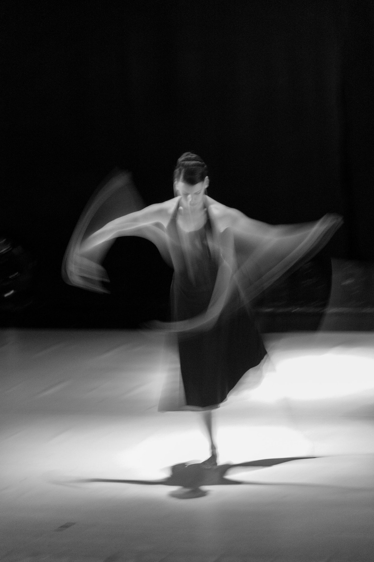 Monochrome 39